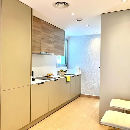 Coastal Living At Royal Banus Apartment Marbella
